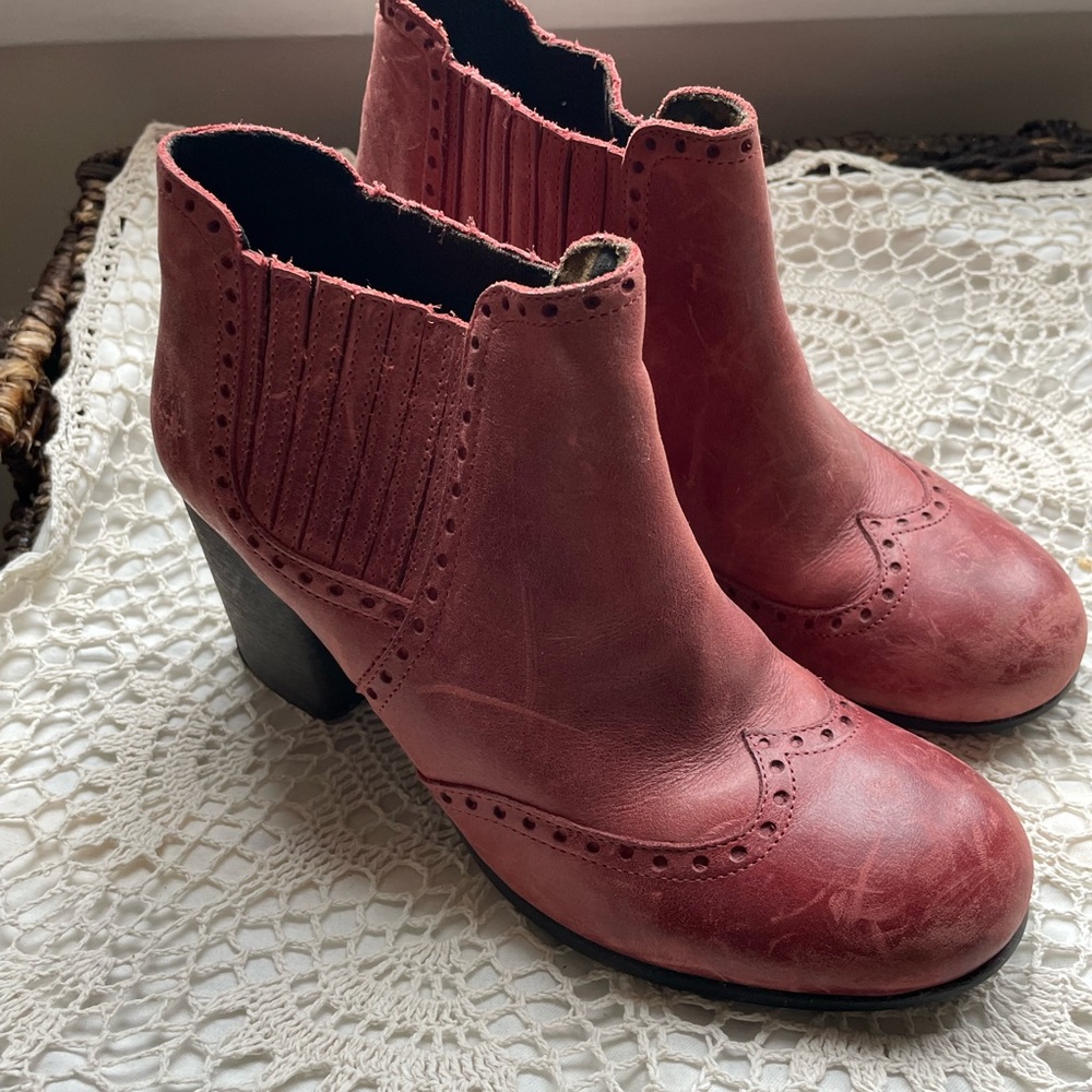 FLY London boots. Gently used condition.